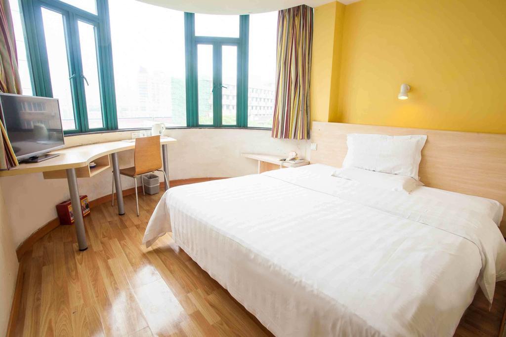 7Days Inn Luoyang Longmen Avenue Normal College Rom bilde